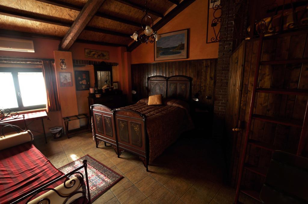 B&B Edera Castagnole Piemonte Exteriör bild